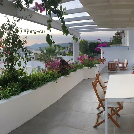 White Daire Bodrum
